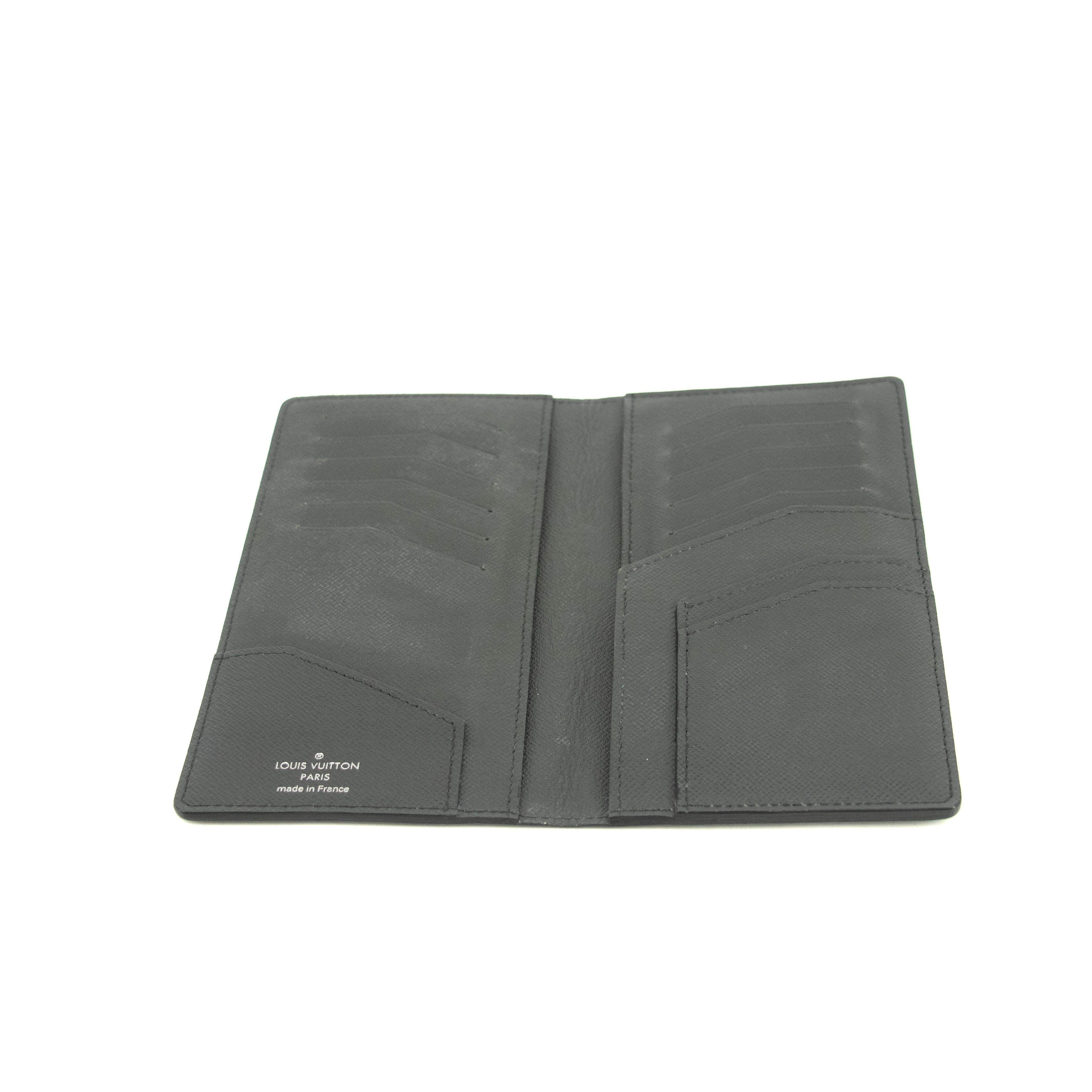 Louis Vuitton Black Taiga Leather Long Bifold Wallet #3532