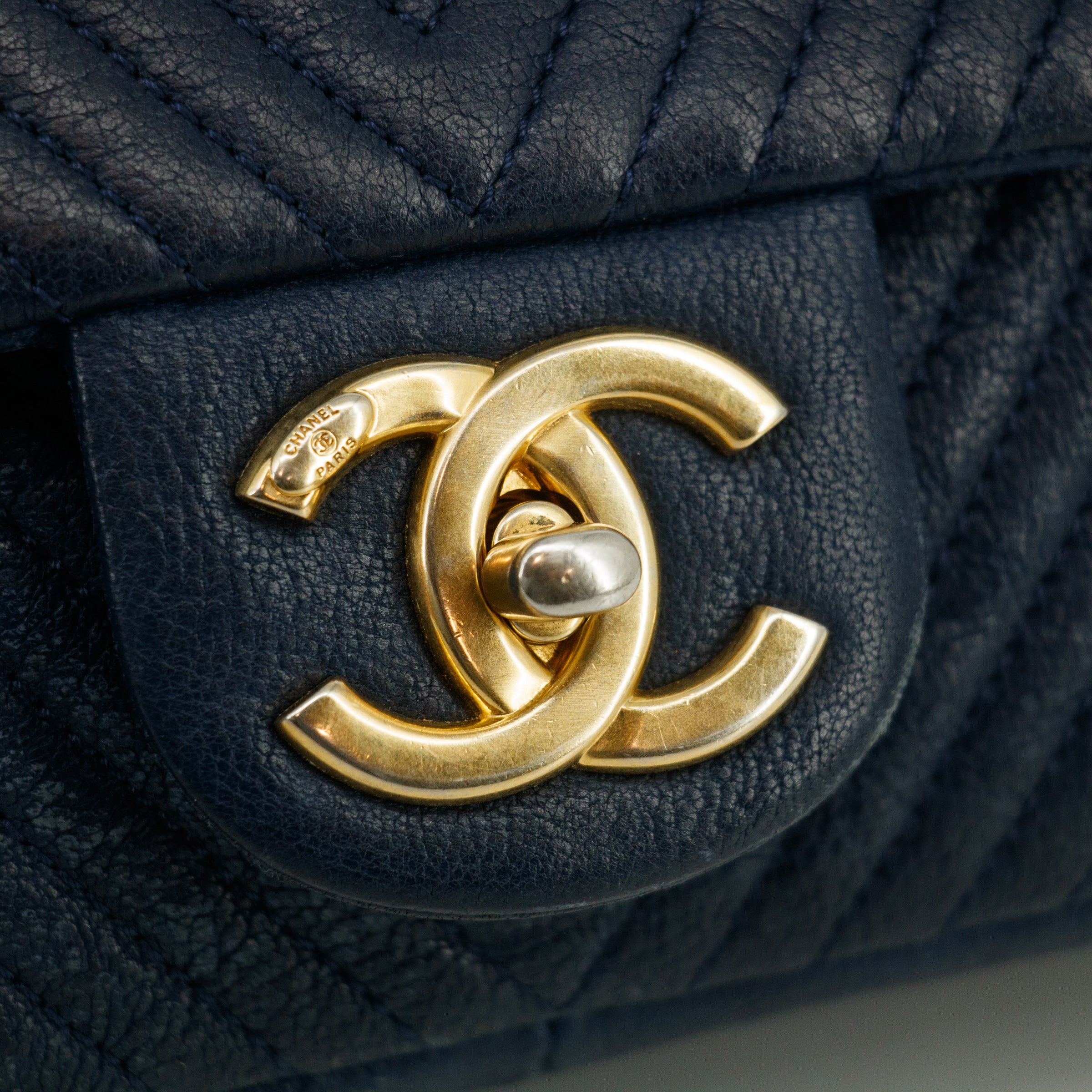 Chanel Chevron Flap Surpique Aged Calfskin Navy Shoulder Bag #3631