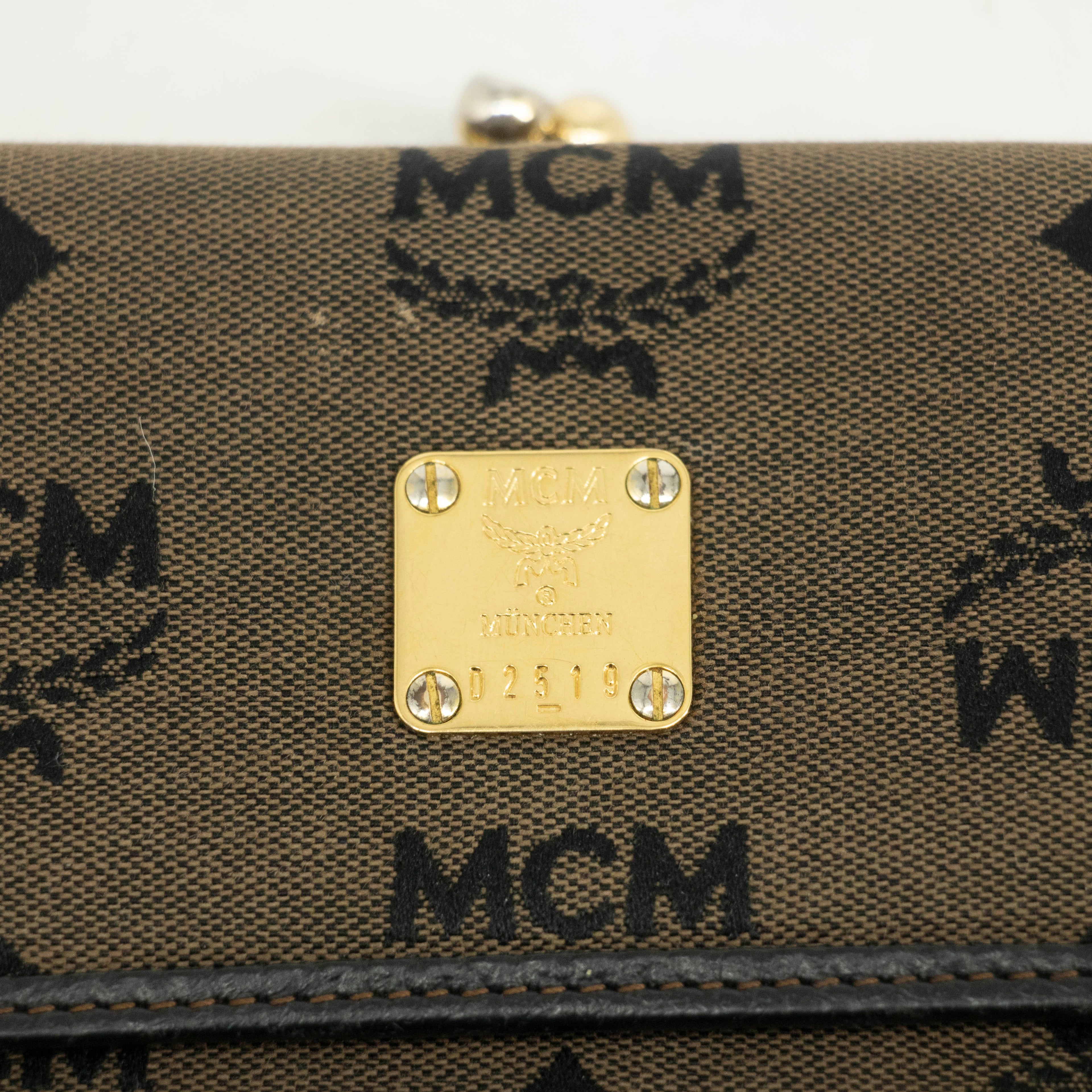 MCM Brown Canvas Kisslock Wallet #3937