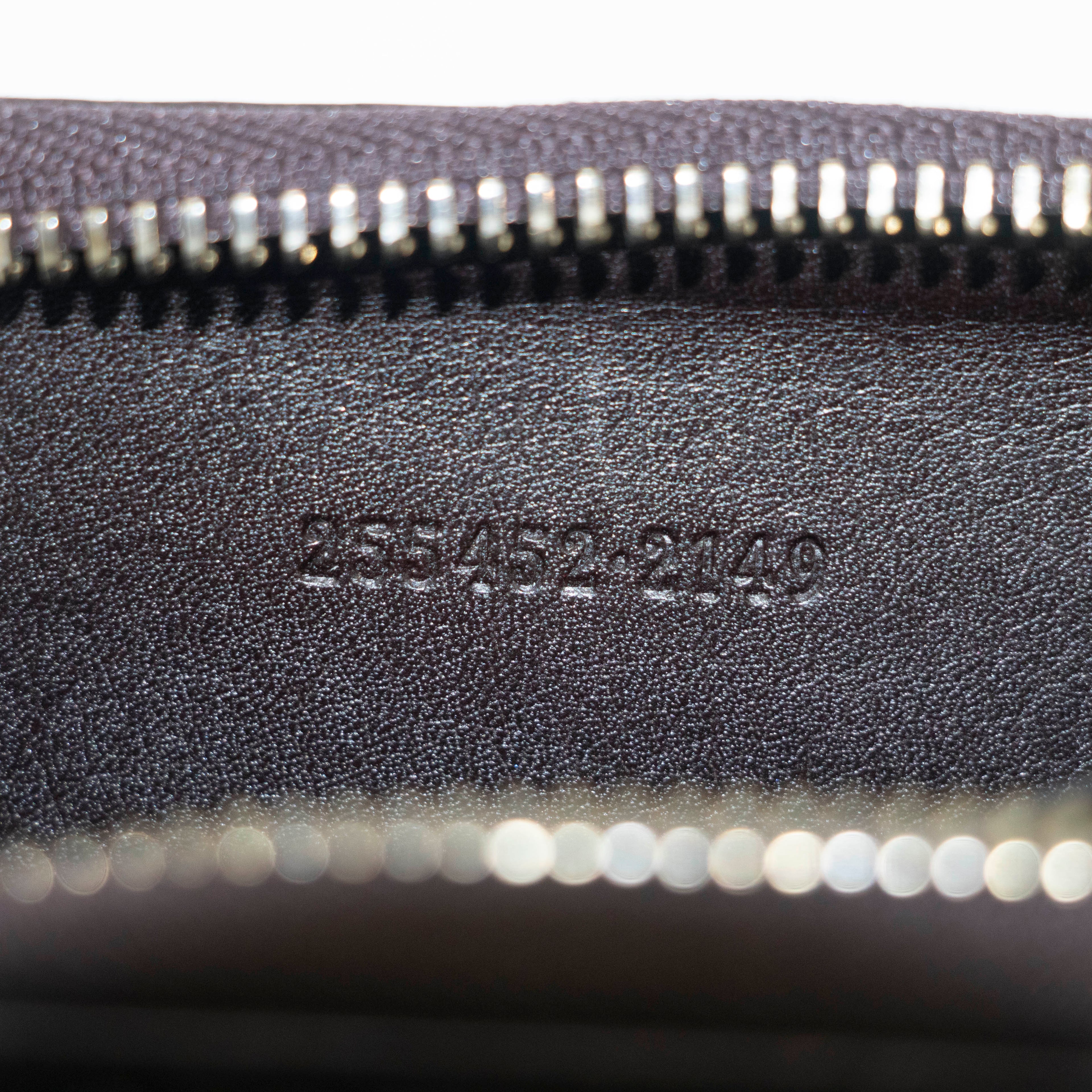 Gucci Guccissima Zip Around Card Case Brown #3949