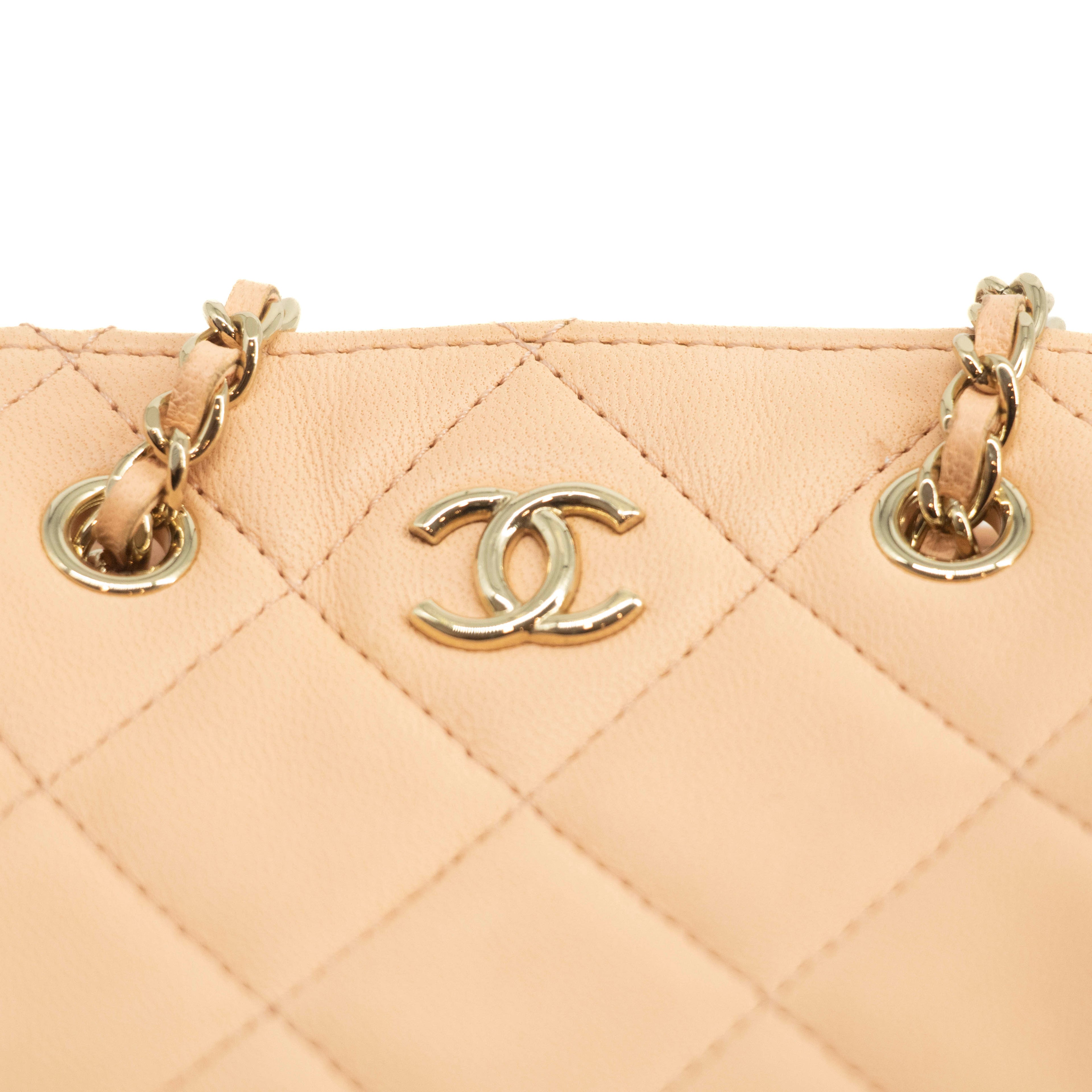 Chanel CC Quilted Mini Shopping Clutch Lambskin Pink Shoulder Bag #3979