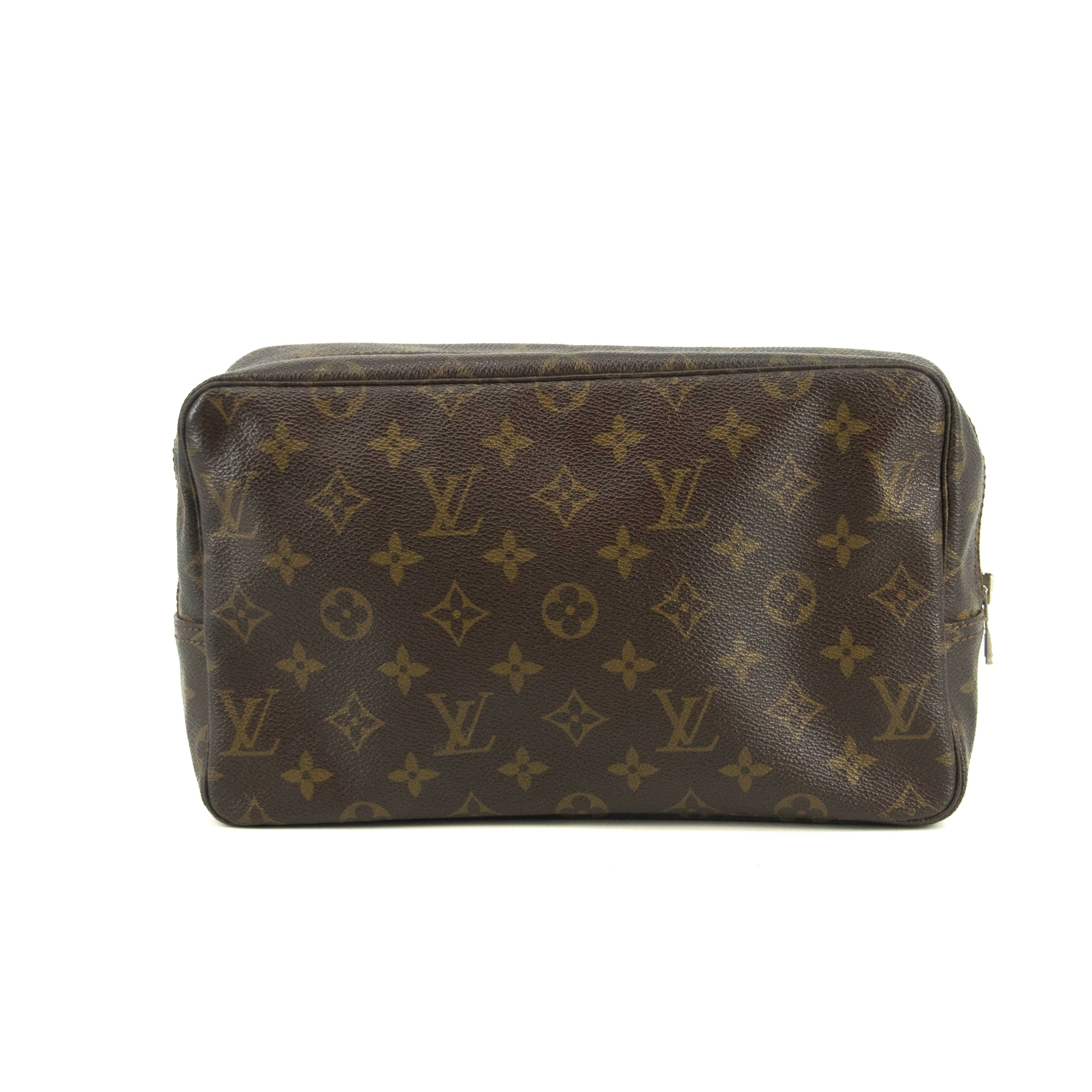 Louis Vuitton Monogram Canvas Trousse Toilette 28 Brown Pouch #4629