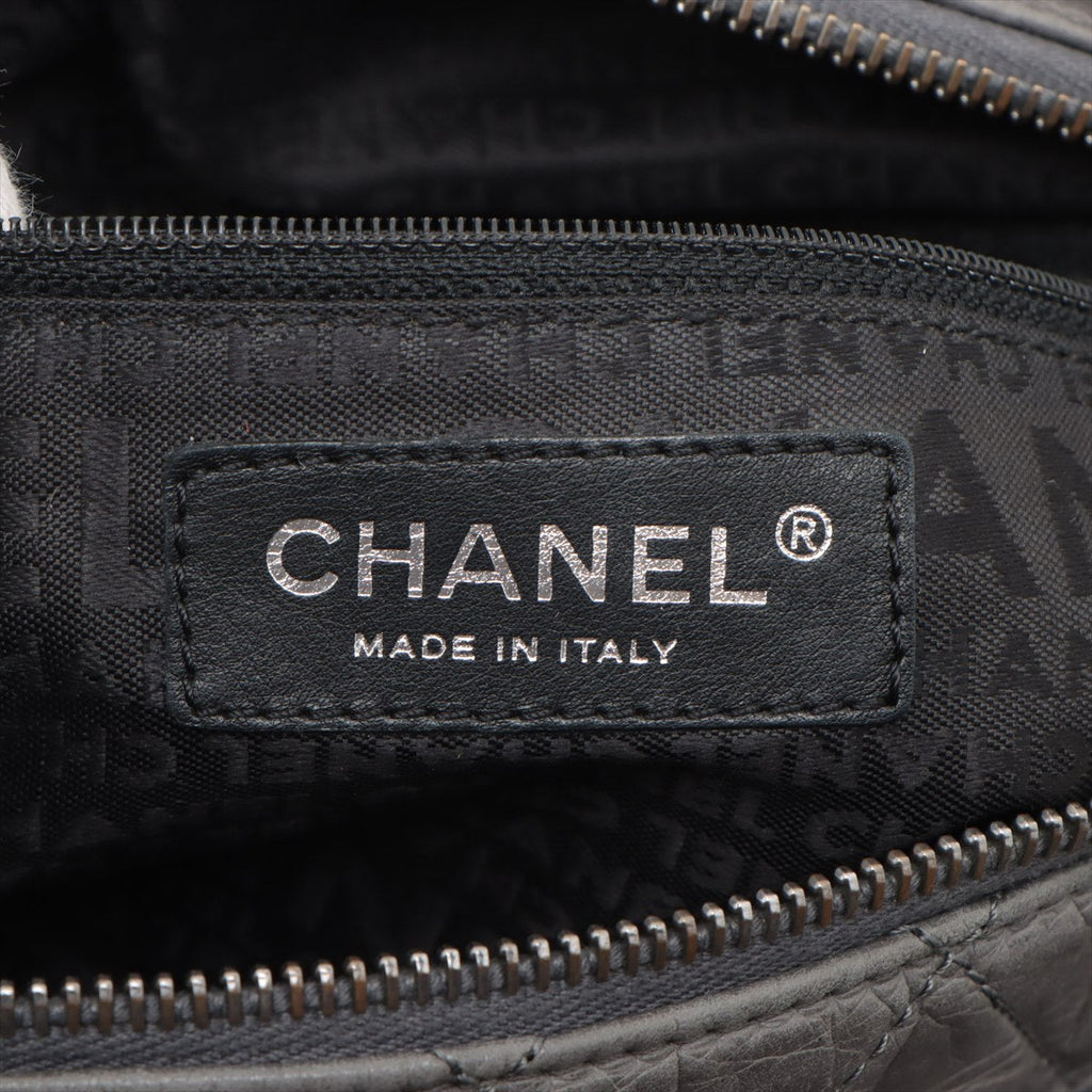 Chanel Matelasse Vintage Calfskin Hand bag Gray Silver Metal Fittings 10 Series  #2605